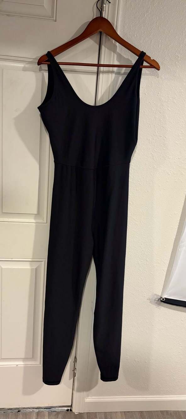 Old Navy Powersoft Go-Dry Sleeveless Jumpsuit Black L Tall
